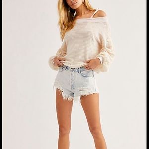 Free people : we the free Sistine hacci top
